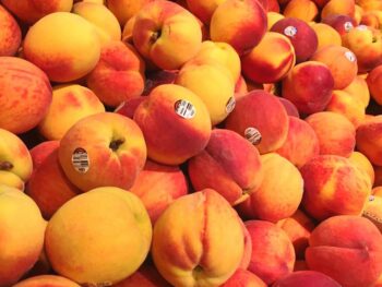Peaches, Organic - Each