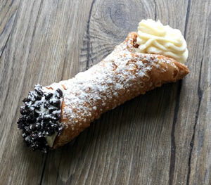Large Cannoli