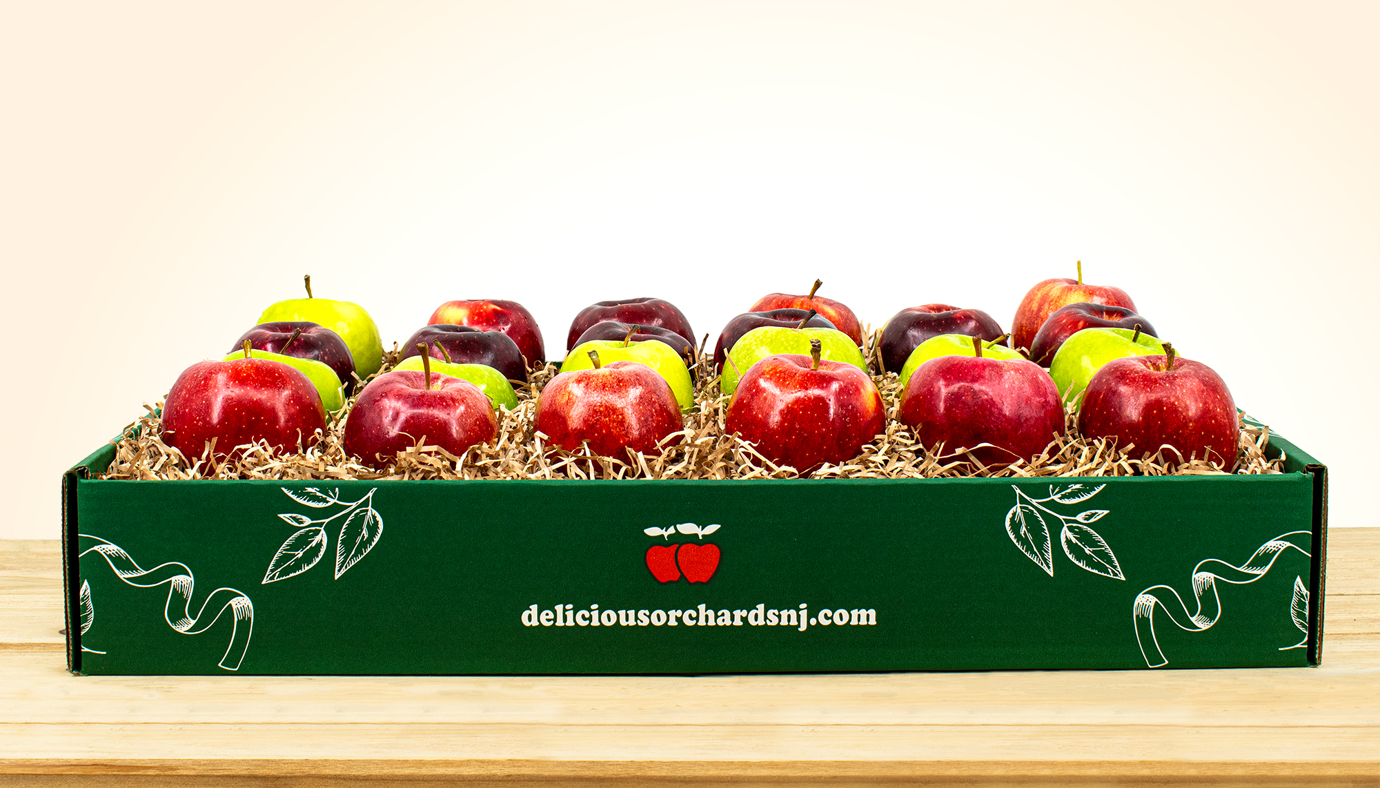 Deluxe Apple Box 24 Pc