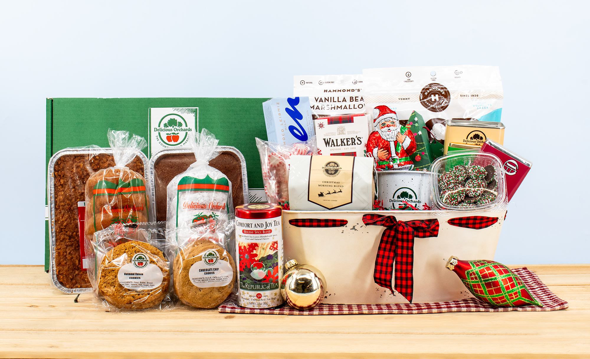 Deluxe Comfort & Joy Gift Basket w/ Bakery